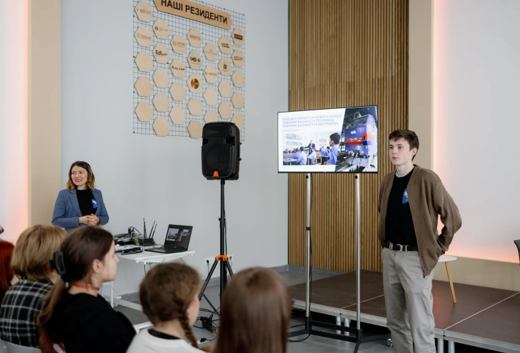 Профорієнтаційна екскурсія для учнів Куликівського ліцею та Вересоцької гімназії